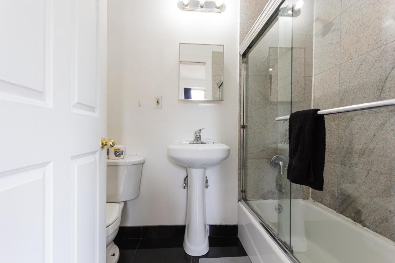 Studio Plus, Next To The Korea-Town New York Ngoại thất bức ảnh